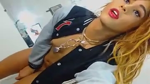 German juicy ladyman Inserts A fake penis On Her taut butthole