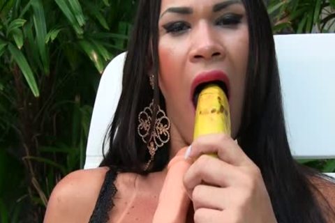 Sensual ladyman Erika Lee Masturbates With A Banana And Sticks A sex-dildo Up Her booty