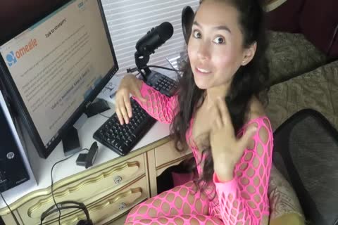 I Masturbate To Random men On Omegle