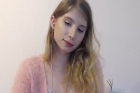 charming Russian ladyboy webcam