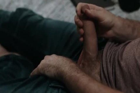 shelady Daisy Grabs Pierce Taylors penis