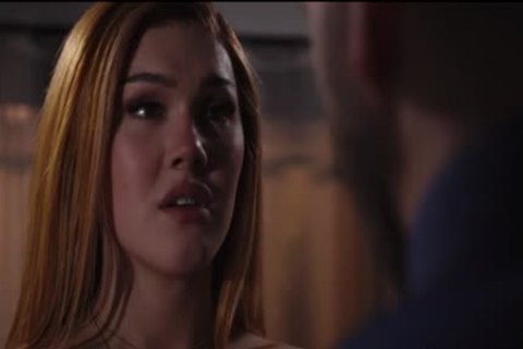 lusty boy bow Over And Let TBabe Daisy Taylor pounds His butthole