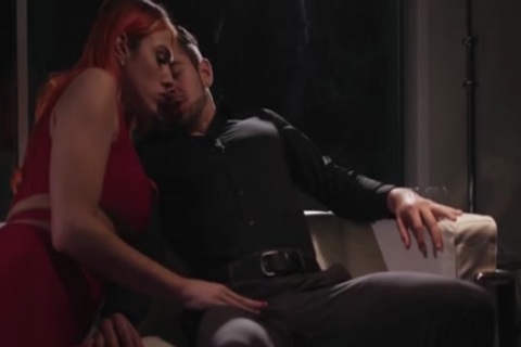 busty Ts Aspen Brooks acquires A Hard dong Up Her Ts butthole