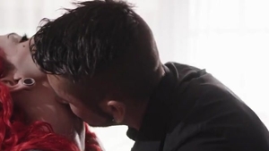 Pan Realtor tempted By A Trans And Female pair