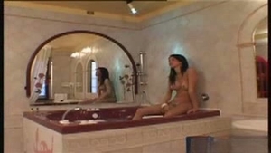Incredibly hawt ladyman Alessia gets pokeed In The bath! By Mysterydisciple